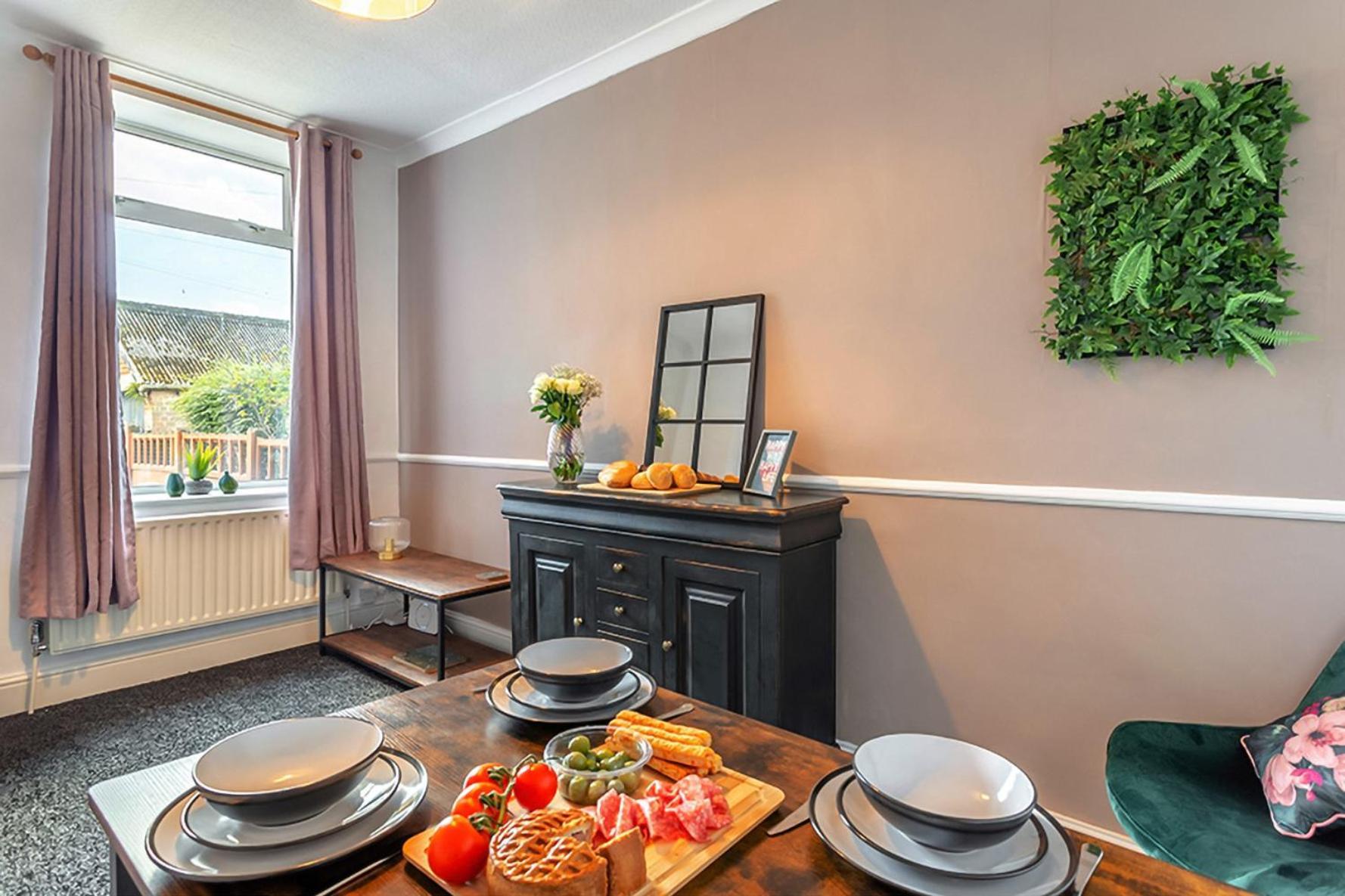 The Harrogate House - 4 Bed Townhouse Lejlighed Eksteriør billede